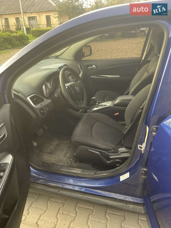 Внедорожник / Кроссовер Dodge Journey 2012 в Бориславе фото 14 Внедорожник / Кроссовер Dodge Journey 2012 в Бориславе