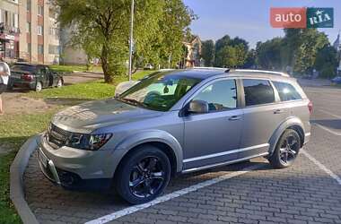 Позашляховик / Кросовер Dodge Journey 2020 в 
