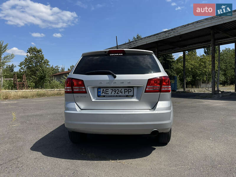 Внедорожник / Кроссовер Dodge Journey 2011 в Кривом Роге фото 7 Внедорожник / Кроссовер Dodge Journey 2011 в Кривом Роге