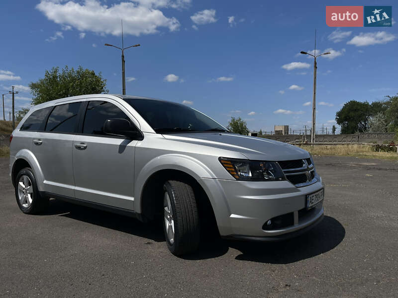 Внедорожник / Кроссовер Dodge Journey 2011 в Кривом Роге фото 23 Внедорожник / Кроссовер Dodge Journey 2011 в Кривом Роге
