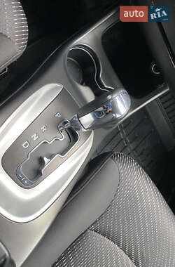 Внедорожник / Кроссовер Dodge Journey 2015 в 