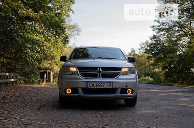 Позашляховик / Кросовер Dodge Journey 2013 в Звенигородці