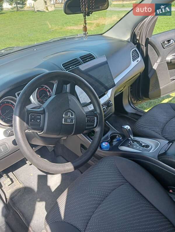 Внедорожник / Кроссовер Dodge Journey 2014 в Долине