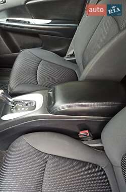 Внедорожник / Кроссовер Dodge Journey 2018 в 