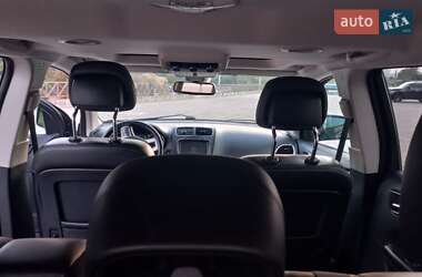 Внедорожник / Кроссовер Dodge Journey 2020 в 