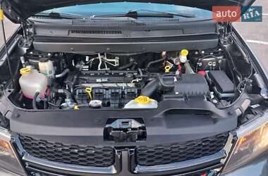 Внедорожник / Кроссовер Dodge Journey 2020 в 
