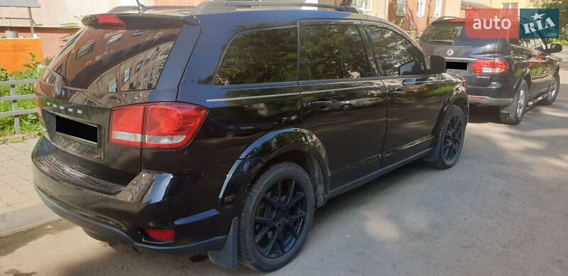Внедорожник / Кроссовер Dodge Journey 2015 в Львове