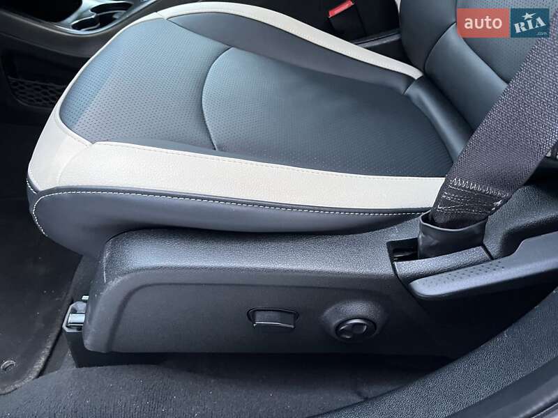 Внедорожник / Кроссовер Dodge Journey 2020 в Львове