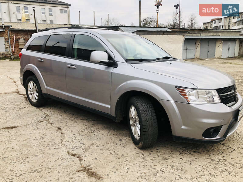 Внедорожник / Кроссовер Dodge Journey 2015 в 
