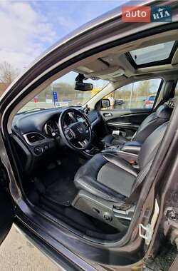 Внедорожник / Кроссовер Dodge Journey 2017 в 