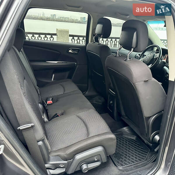 Внедорожник / Кроссовер Dodge Journey 2014 в Днепре фото 17 Внедорожник / Кроссовер Dodge Journey 2014 в Днепре