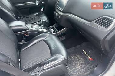 Внедорожник / Кроссовер Dodge Journey 2015 в 