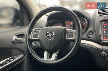 Внедорожник / Кроссовер Dodge Journey 2016 в 