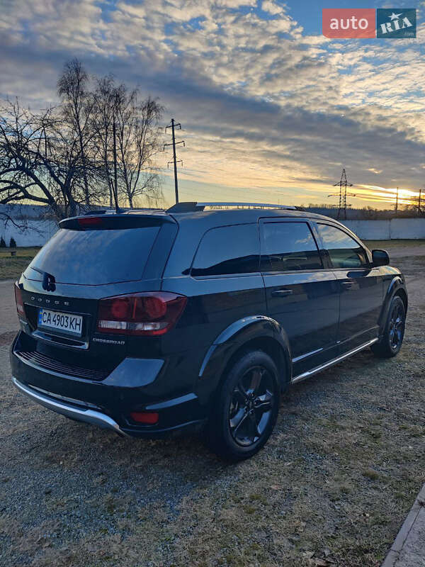 Внедорожник / Кроссовер Dodge Journey 2020 в Киеве