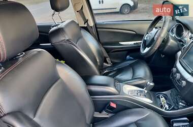 Позашляховик / Кросовер Dodge Journey 2017 в 