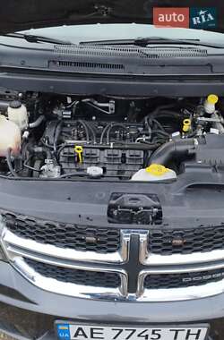 Внедорожник / Кроссовер Dodge Journey 2016 в 