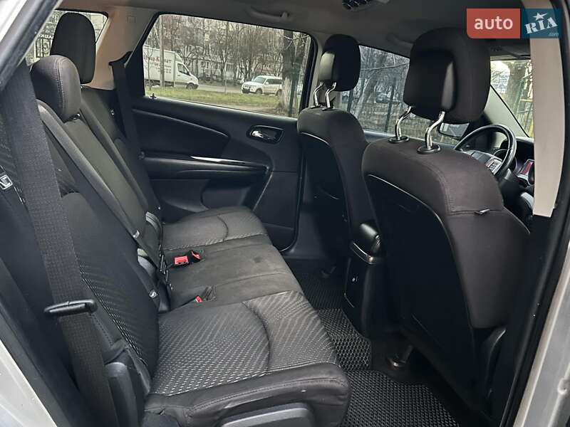Внедорожник / Кроссовер Dodge Journey 2013 в Ивано-Франковске