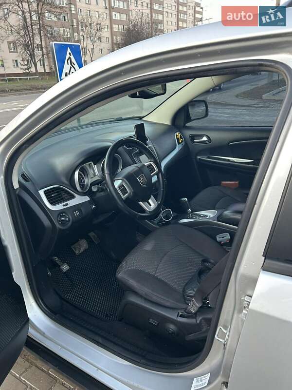 Внедорожник / Кроссовер Dodge Journey 2013 в Ивано-Франковске