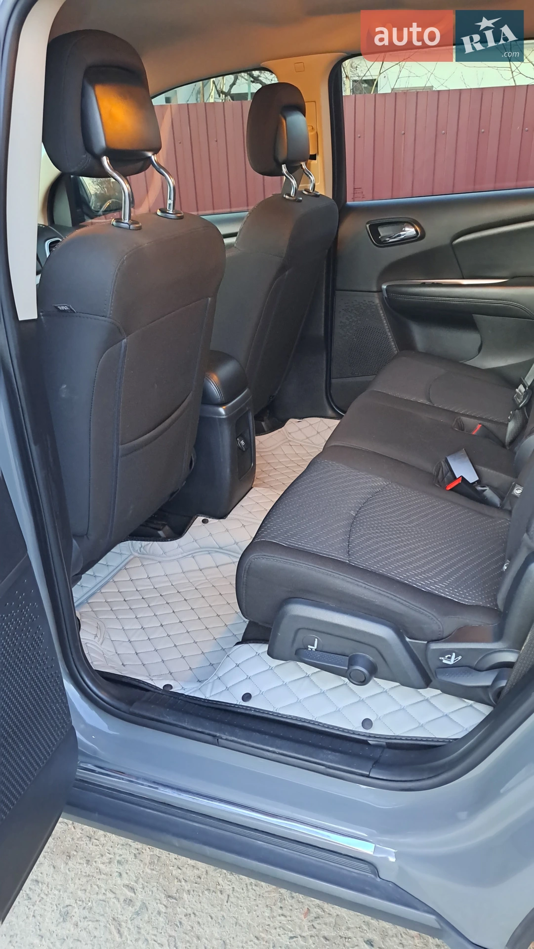 2019 Dodge Journey - мініатюра 16
