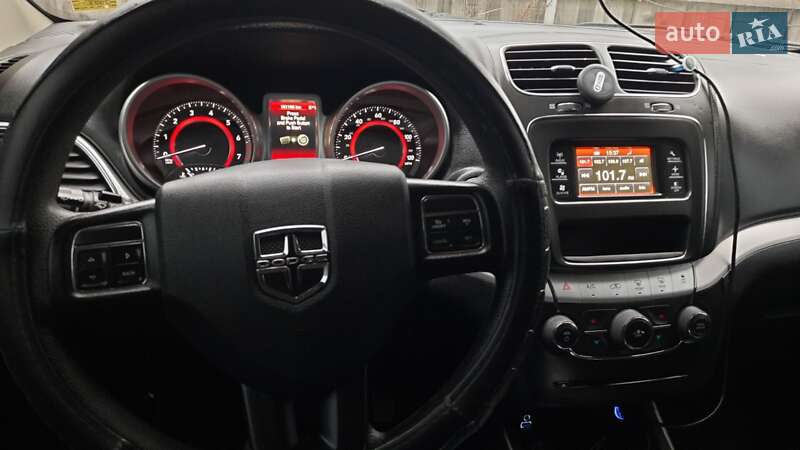 Позашляховик / Кросовер Dodge Journey 2017 в Житомирі