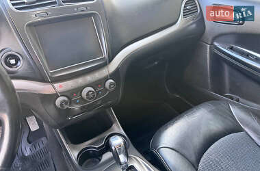Внедорожник / Кроссовер Dodge Journey 2016 в 