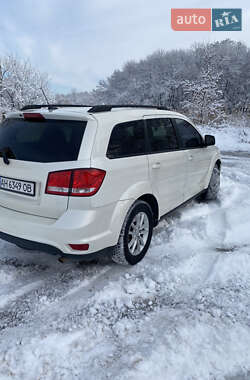 Внедорожник / Кроссовер Dodge Journey 2013 в 