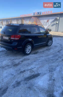 Позашляховик / Кросовер Dodge Journey 2015 в 