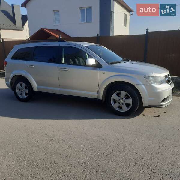 Позашляховик / Кросовер Dodge Journey 2009 в Тернополі