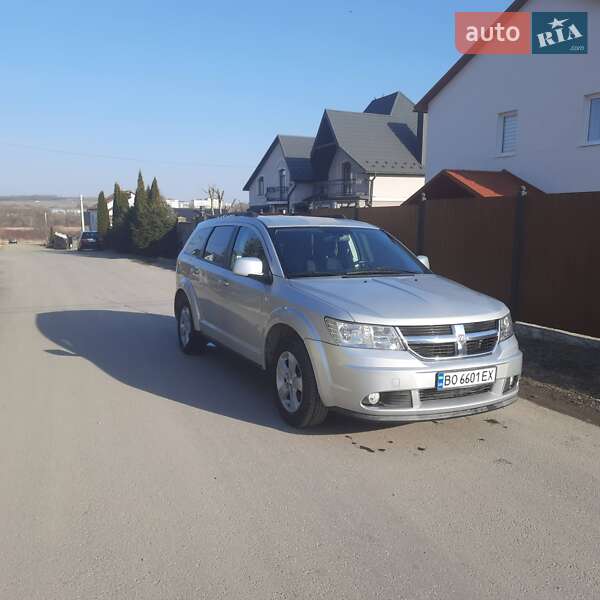 Позашляховик / Кросовер Dodge Journey 2009 в Тернополі