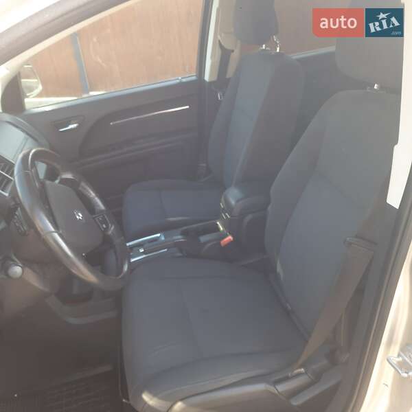 Позашляховик / Кросовер Dodge Journey 2009 в Тернополі