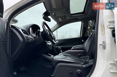 Внедорожник / Кроссовер Dodge Journey 2017 в 