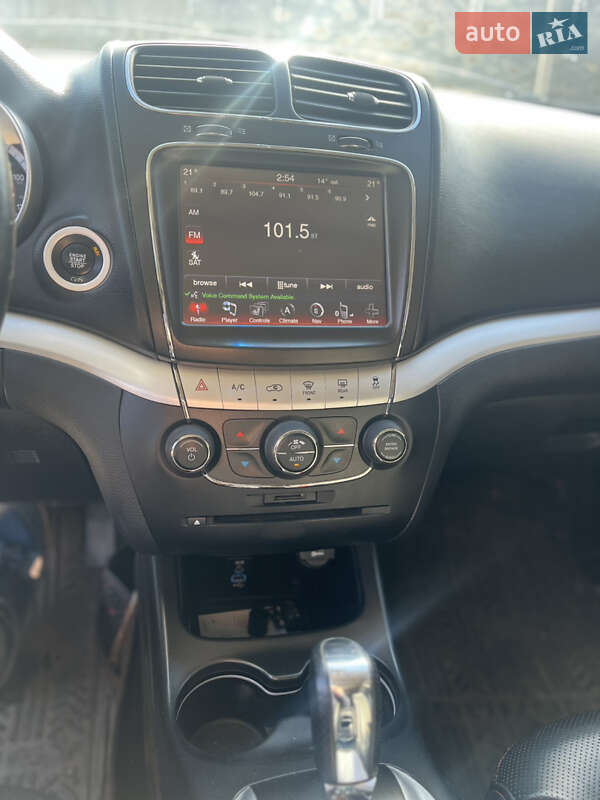 Внедорожник / Кроссовер Dodge Journey 2017 в Тернополе