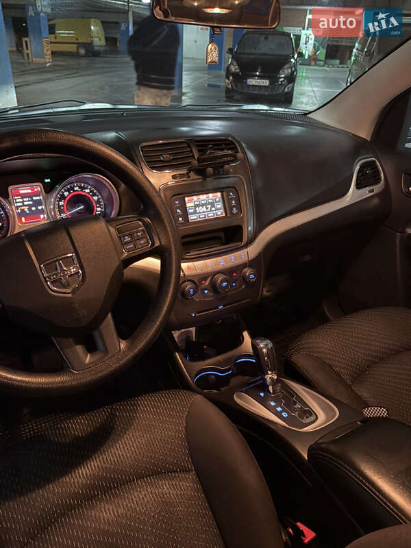 Внедорожник / Кроссовер Dodge Journey 2016 в Львове