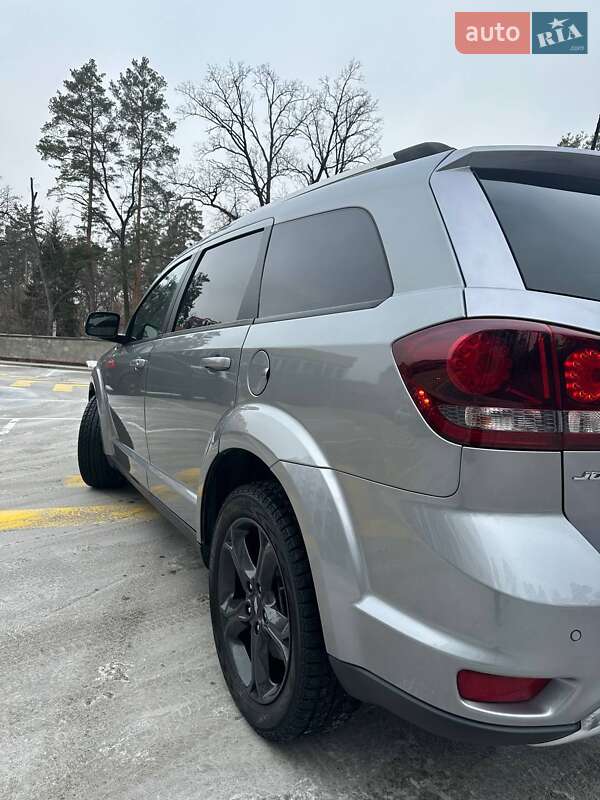 Внедорожник / Кроссовер Dodge Journey 2020 в Ирпене