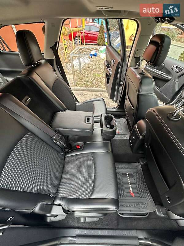 Внедорожник / Кроссовер Dodge Journey 2020 в Ирпене