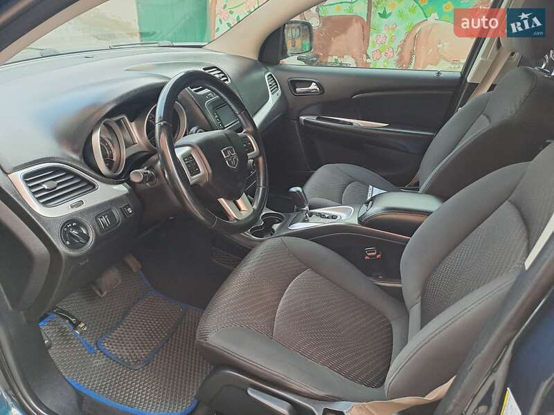 Внедорожник / Кроссовер Dodge Journey 2014 в Остроге фото 25 Внедорожник / Кроссовер Dodge Journey 2014 в Остроге