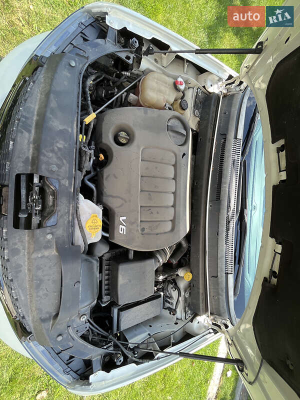 Позашляховик / Кросовер Dodge Journey 2016 в Гадячі