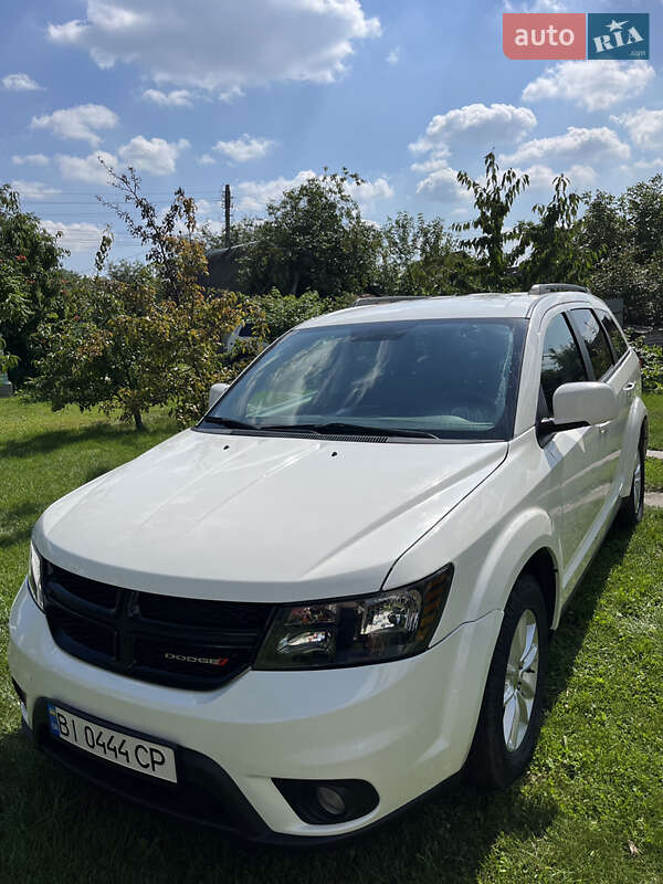 Позашляховик / Кросовер Dodge Journey 2016 в Гадячі
