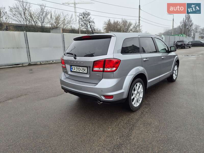 Внедорожник / Кроссовер Dodge Journey 2015 в Киеве
