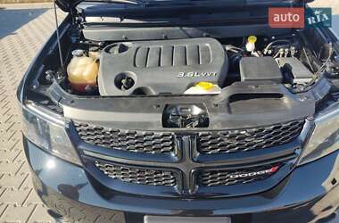 Внедорожник / Кроссовер Dodge Journey 2015 в 