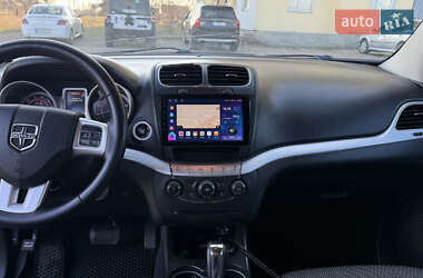 Внедорожник / Кроссовер Dodge Journey 2016 в 