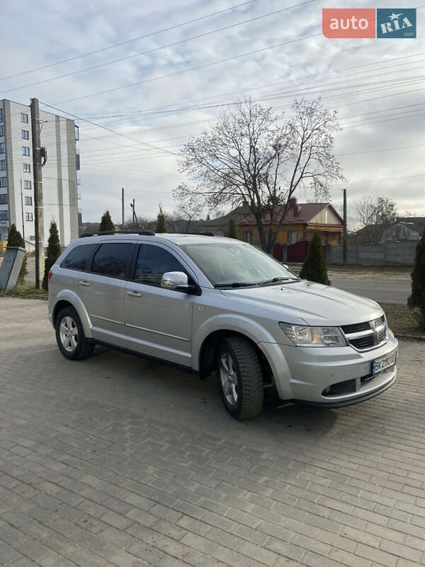 Позашляховик / Кросовер Dodge Journey 2008 в Березному