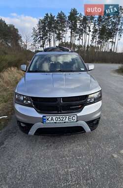 Позашляховик / Кросовер Dodge Journey 2017 в 