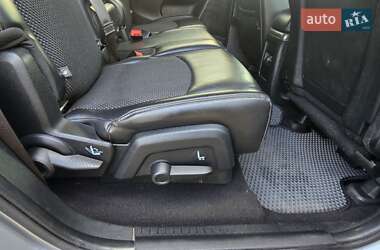 Позашляховик / Кросовер Dodge Journey 2017 в 