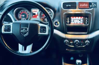 Внедорожник / Кроссовер Dodge Journey 2017 в 