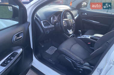 Внедорожник / Кроссовер Dodge Journey 2013 в 