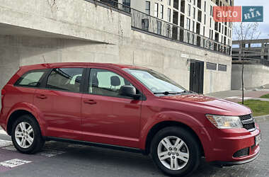Позашляховик / Кросовер Dodge Journey 2014 в 