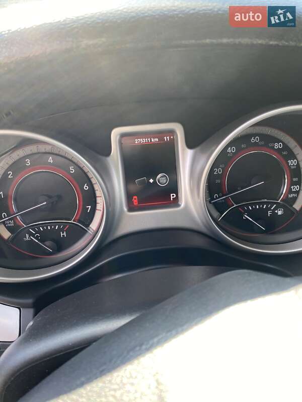 Внедорожник / Кроссовер Dodge Journey 2014 в Благовещенском