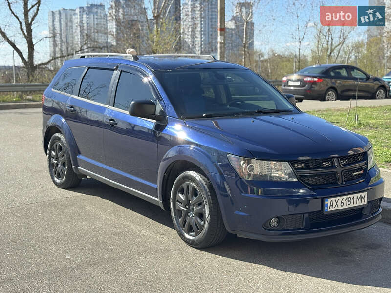 Внедорожник / Кроссовер Dodge Journey 2020 в 