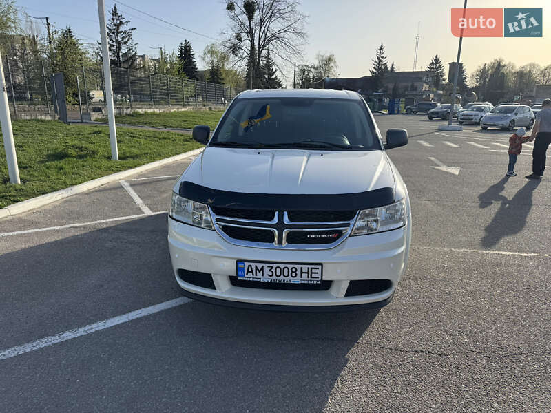 Внедорожник / Кроссовер Dodge Journey 2015 в Житомире